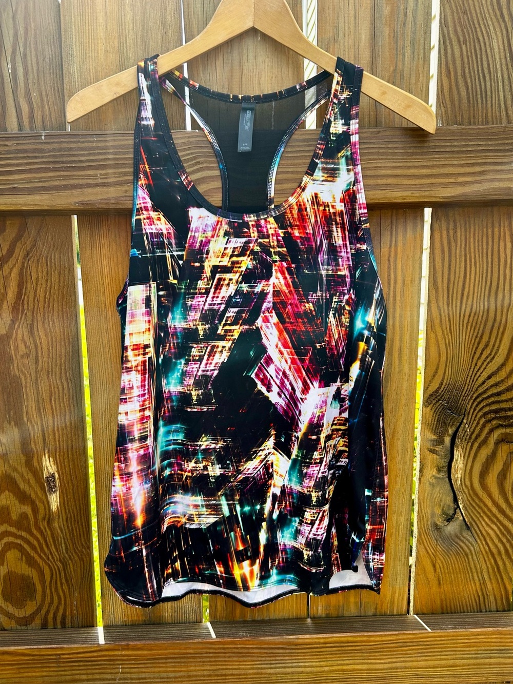 Women's ExpCore Racerback Tank Top Mesh Panel City Abstract Graphic Sz. Small